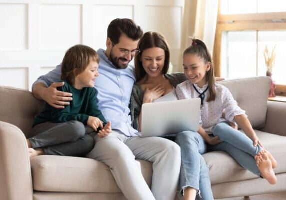 Why Choosing a Custom Home Builder with a Project Management System Matters?